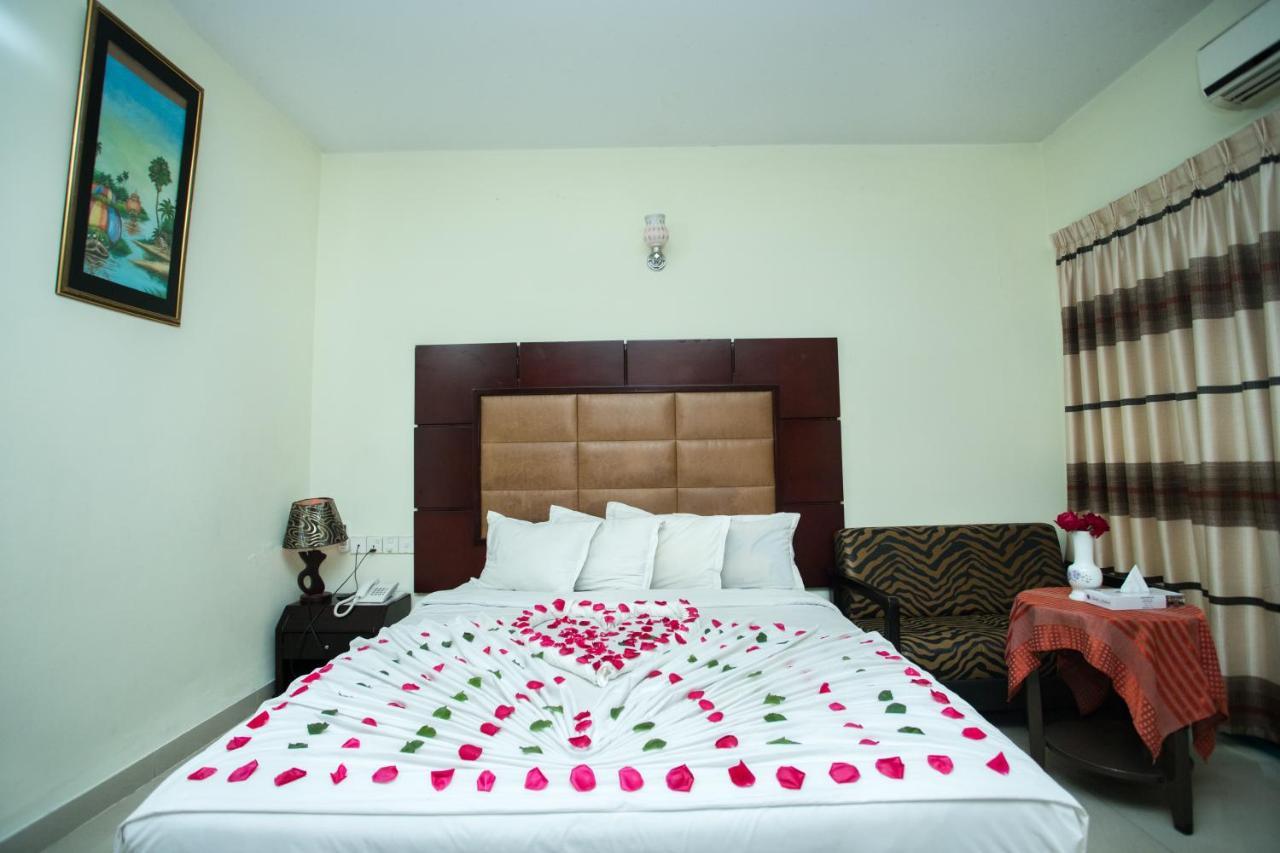 Hotel Mishuk Cox's Bazar Exterior foto