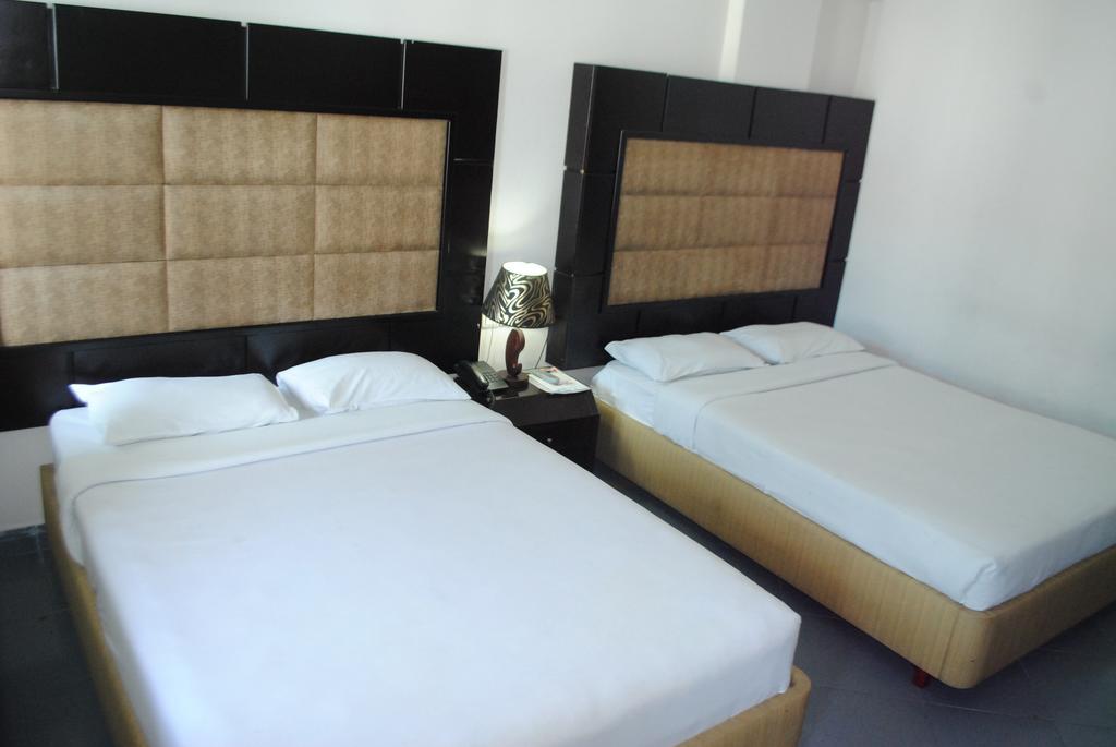 Hotel Mishuk Cox's Bazar Zimmer foto
